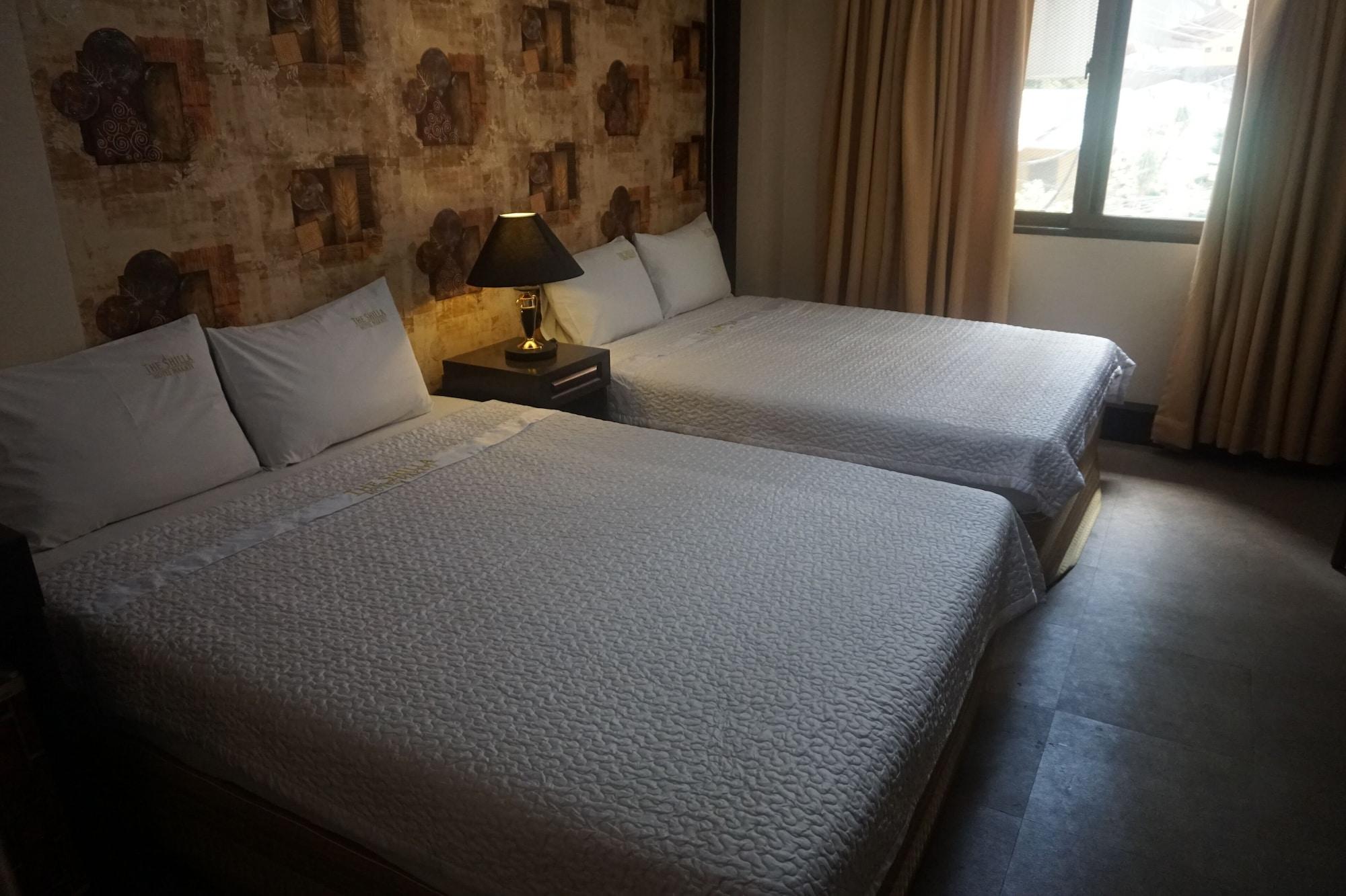 The Shila Philla Hotel Makati City Eksteriør bilde