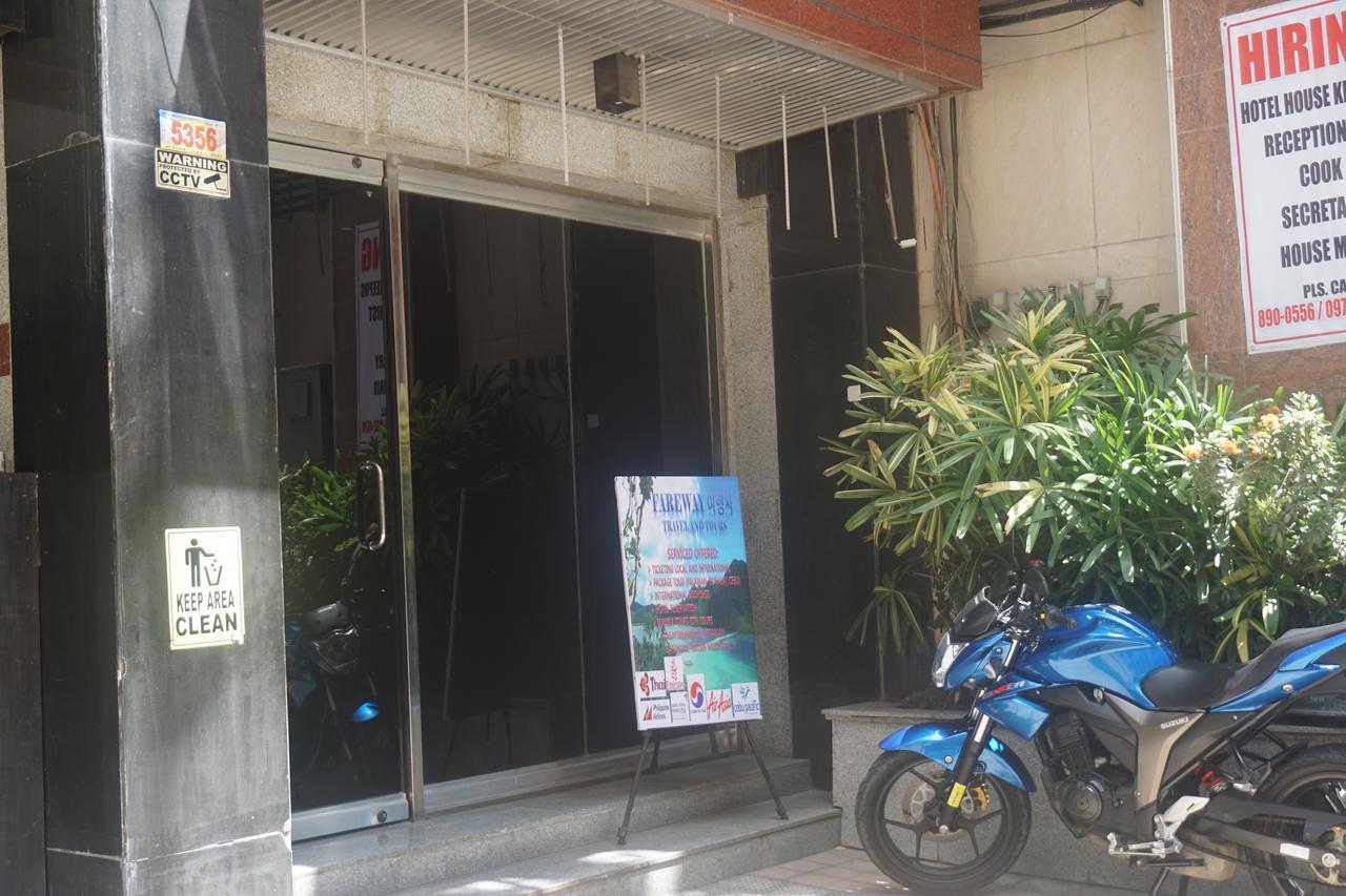The Shila Philla Hotel Makati City Eksteriør bilde